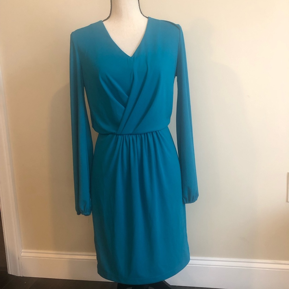 Crossover- Wrap Style Dress - Picture 3 of 7
